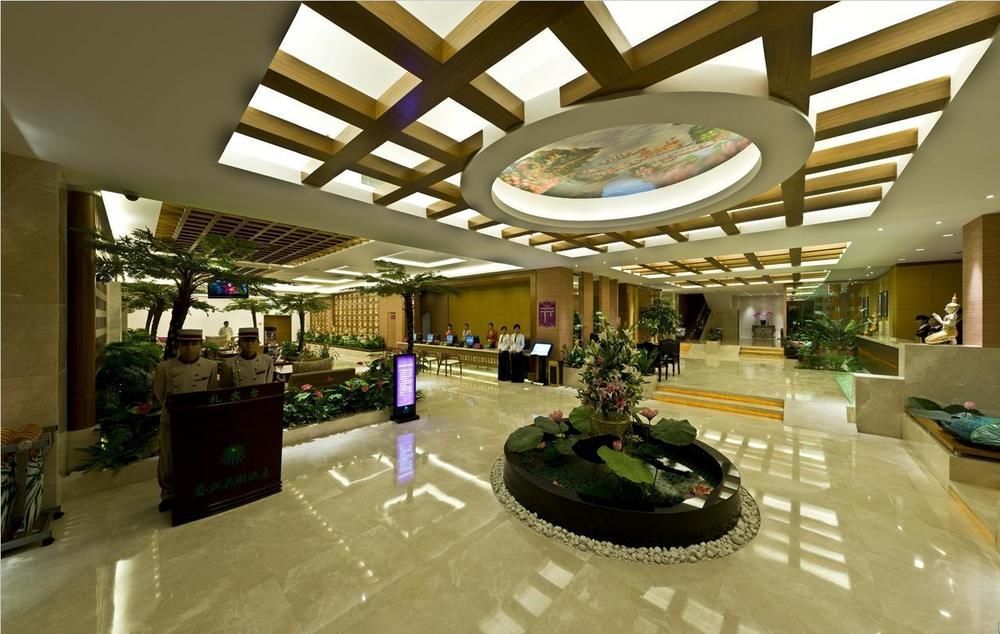 Spring City Garden Hotel Kunming Exterior photo